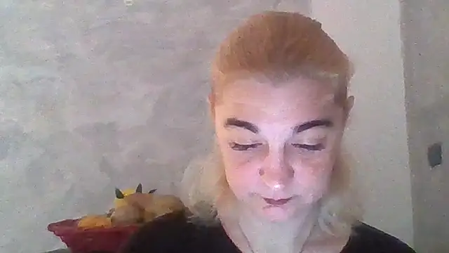 GoldenAngelMilf online show from 04-20-26, 07:22