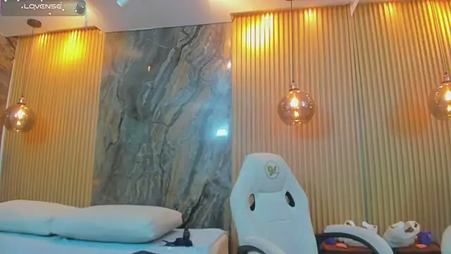 beca winn online show from 03-05-26, 11:50