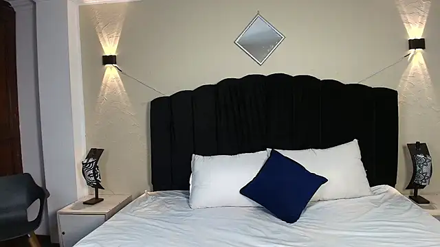 GabySweett  online show from 10-14-25, 11:44