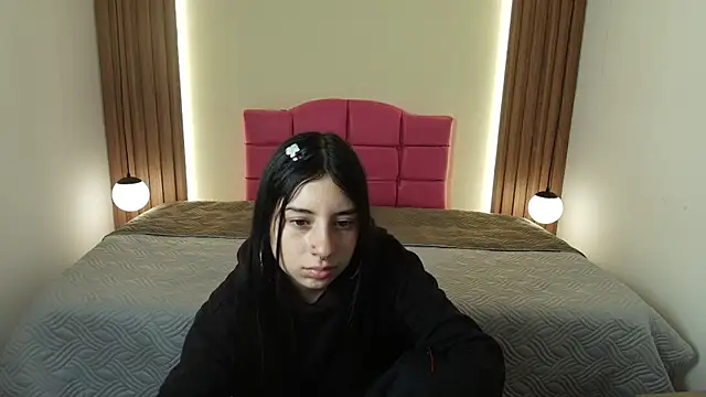Snapshot of GabySweett_ chatting on 04-29-26, 08:26 GabySweett online show from 04-29-26, 08:26