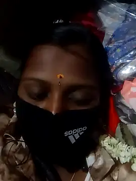 Tamil Hot Sandy online show from 10-15-25, 05:13