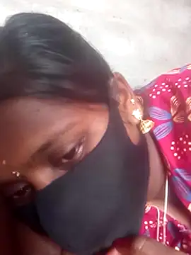 Tamil Hot Sandy online show from 11-03-25, 08:04