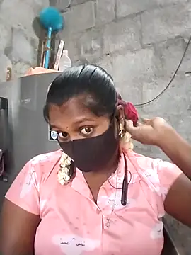 Tamil Hot Sandy online show from 12-16-25, 05:01