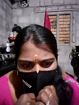 Tamil Hot Sandy online show from 12-17-25, 03:51