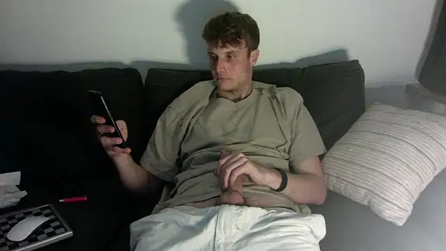 bangzrr3 online show from 10-04-25, 07:01