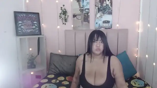 Cassie Lane online show from 10-14-25, 07:25