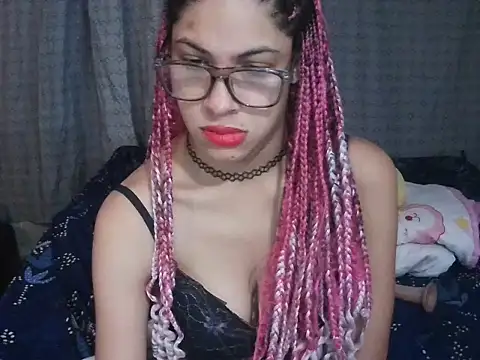 Snapshot of Sexyyeyes244 chatting on 03-25-26, 05:57 Sexyyeyes244 online show from 03-25-26, 05:57