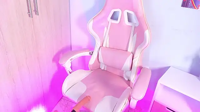 Athenea  fox online show from 11-09-25, 11:19