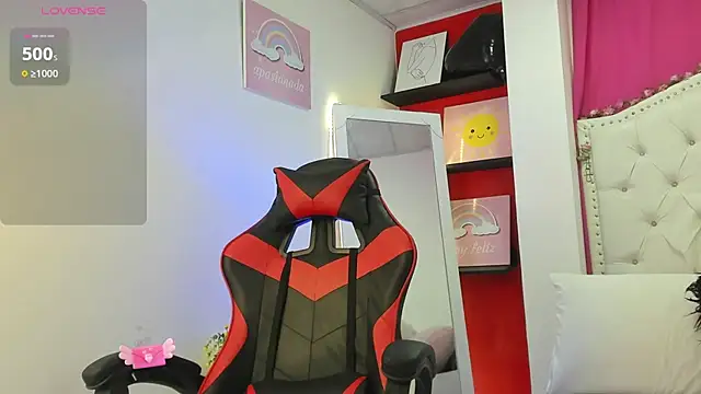 Snapshot of XaanderGrey chatting on 11-19-25, 06:41 XaanderGrey online show from 11-19-25, 06:41