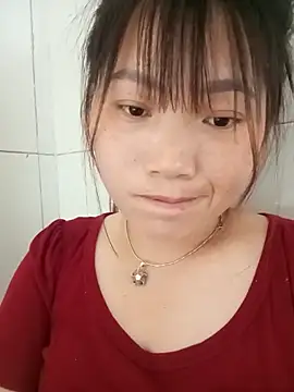 min-xinh online show from 04-01-26, 08:26