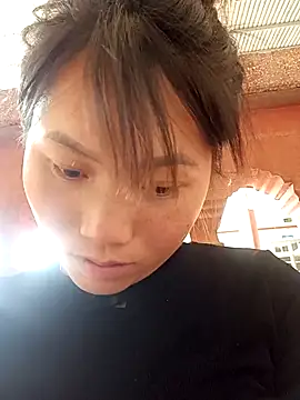 min-xinh online show from 04-13-26, 08:09