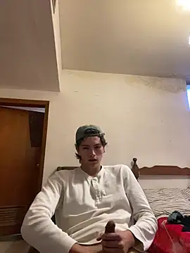 Kasawuasa online show from 10-31-25, 05:03