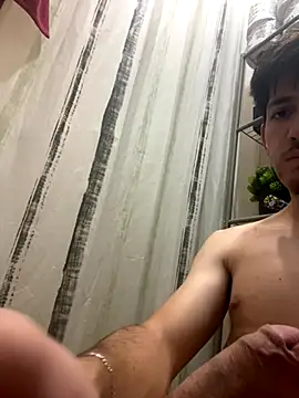 AlbertoRuiz086 online show from 12-05-25, 02:53