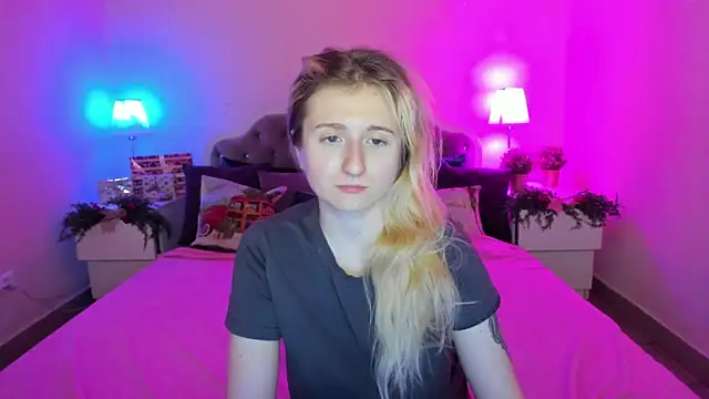 CamillaDreamer online show from 01-05-26, 05:38