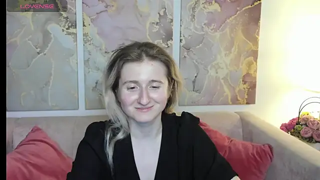 CamillaDreamer online show from 04-23-26, 05:15