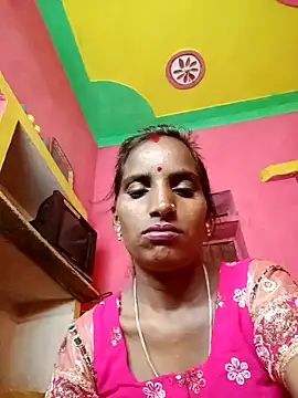 Snapshot of Munni_ji chatting on 09-30-25, 04:01 Munni ji online show from 09-30-25, 04:01