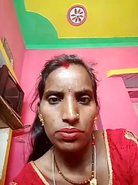 Snapshot of Munni_ji chatting on 10-17-25, 04:31 Munni ji online show from 10-17-25, 04:31