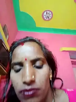 Snapshot of Munni_ji chatting on 10-26-25, 07:31 Munni ji online show from 10-26-25, 07:31