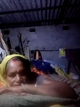 Snapshot of Rs_sonam chatting on 09-29-25, 04:01 Rs sonam online show from 09-29-25, 04:01