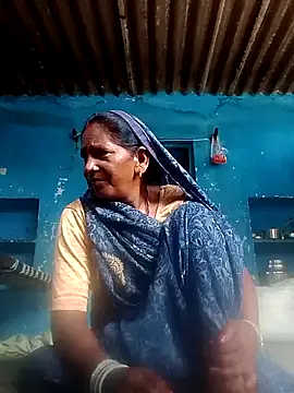 Snapshot of Rs_sonam chatting on 09-30-25, 08:19 Rs sonam online show from 09-30-25, 08:19