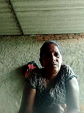 Snapshot of Rs_sonam chatting on 10-03-25, 10:34 Rs sonam online show from 10-03-25, 10:34