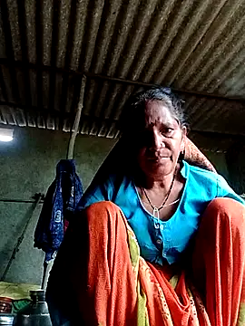 Snapshot of Rs_sonam chatting on 10-29-25, 04:04 Rs sonam online show from 10-29-25, 04:04