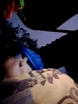 Snapshot of Rs_sonam chatting on 11-16-25, 12:38 Rs sonam online show from 11-16-25, 12:38