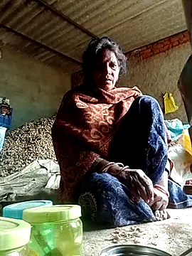 Snapshot of Rs_sonam chatting on 11-25-25, 04:12 Rs sonam online show from 11-25-25, 04:12