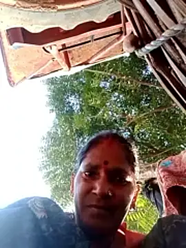 Snapshot of Rs_sonam chatting on 11-30-25, 10:08 Rs sonam online show from 11-30-25, 10:08