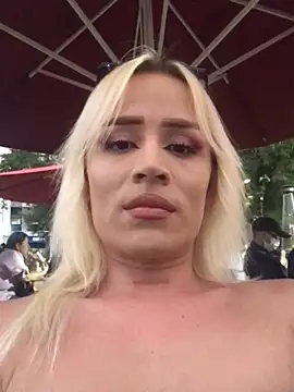 Snapshot of alexawinterrr chatting on 12-15-25, 10:58 alexawinterrr online show from 12-15-25, 10:58