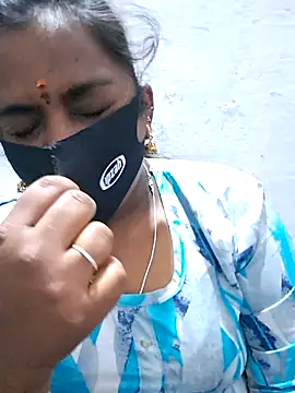 Tamil Hot Sindhu online show from 11-08-25, 05:56