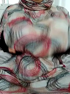 Snapshot of katalina_sexy9 chatting on 10-06-25, 08:56 katalina sexy9 online show from 10-06-25, 08:56