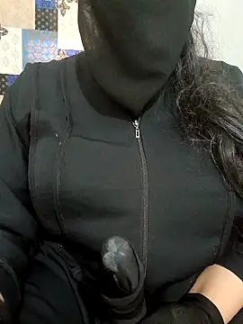 Snapshot of katalina_sexy9 chatting on 10-10-25, 09:41 katalina sexy9 online show from 10-10-25, 09:41