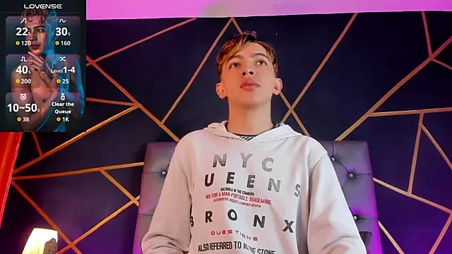 Lian Miller1  online show from 04-20-26, 12:30