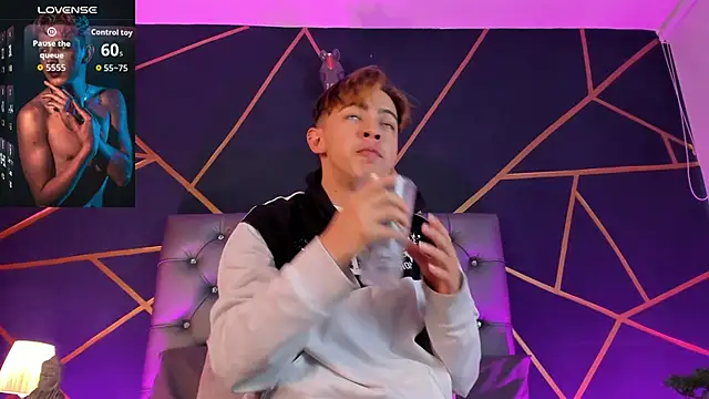 Lian Miller1  online show from 04-23-26, 12:15