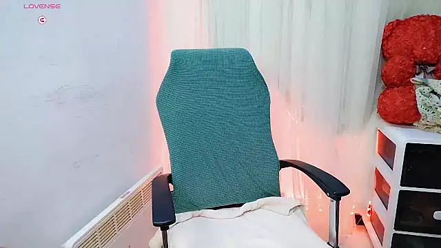 NEWONETO online show from 10-20-25, 11:32