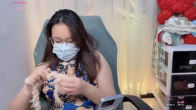 NEWONETO online show from 11-21-25, 09:24