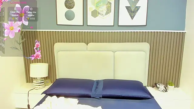 liz  cute online show from 11-15-25, 11:40