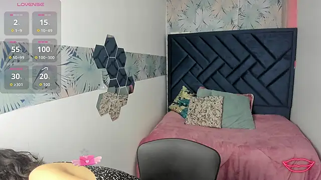 Valery More   online show from 02-17-26, 01:07