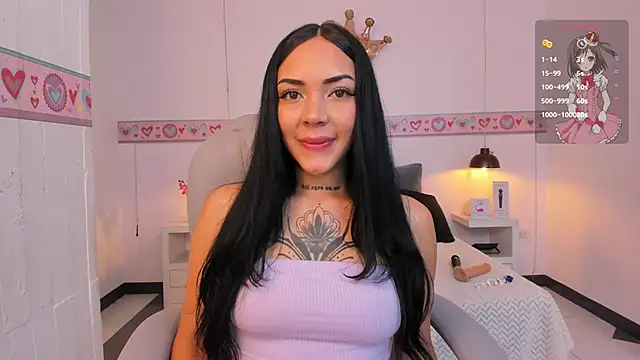 Snapshot of AndreaG_ chatting on 10-19-25, 03:51 AndreaG  online show from 10-19-25, 03:51