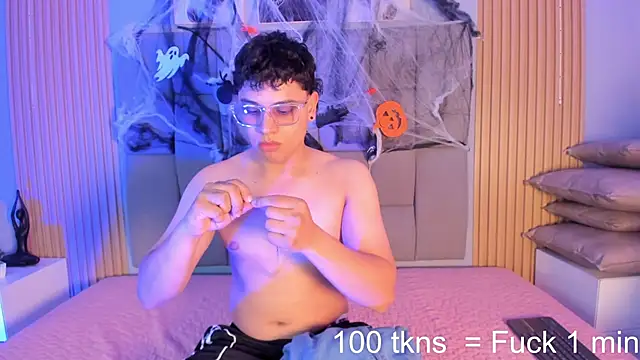 Kandyfrees  online show from 11-01-25, 07:27