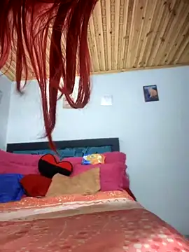 NICOLLE  12 online show from 11-06-25, 03:40