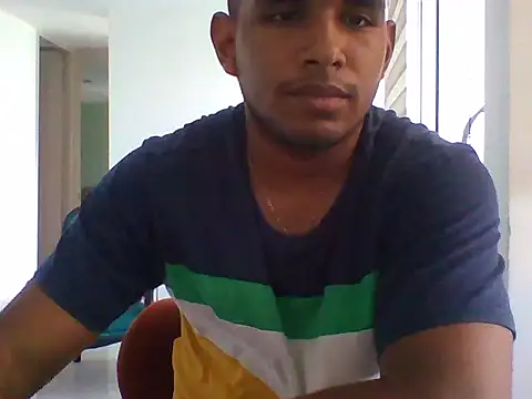 jesusacastrop25 online show from 05-14-26, 04:03