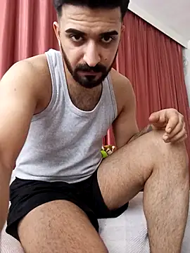 Snapshot of mehmets27 chatting on 10-05-25, 12:14 mehmets27 online show from 10-05-25, 12:14