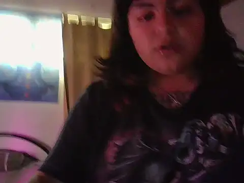 Snapshot of crucifxcked chatting on 10-12-25, 05:56 crucifxcked online show from 10-12-25, 05:56