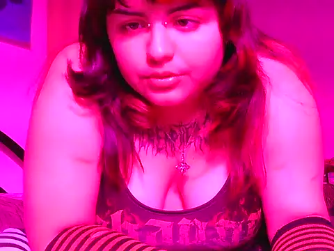 Snapshot of crucifxcked chatting on 10-26-25, 12:49 crucifxcked online show from 10-26-25, 12:49
