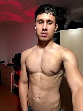 adgymwear1 online show from 10-01-25, 07:09