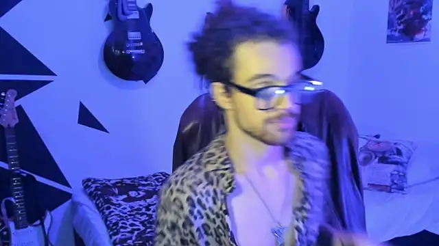 MikaelRizzzo online show from 10-07-25, 01:14