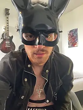 MikaelRizzzo online show from 10-08-25, 12:25