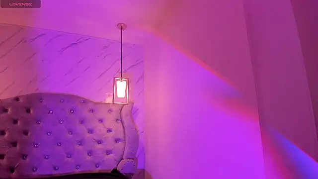 Iris  77 online show from 10-02-25, 06:59